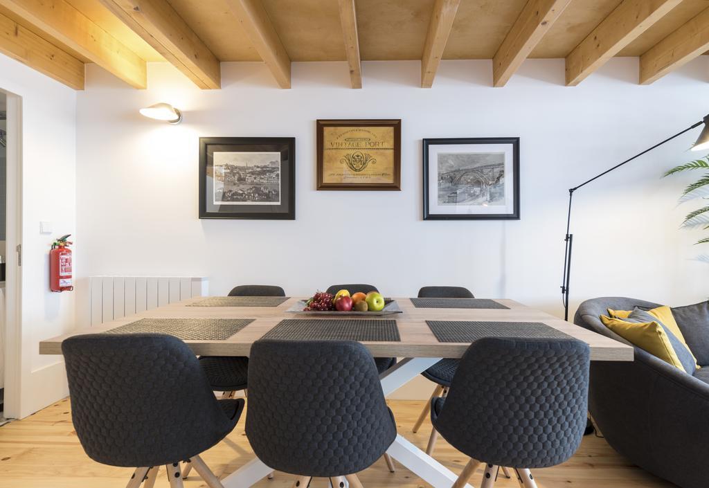 Lovelystay-Modern Loft City Center Porto Eksteriør bilde
